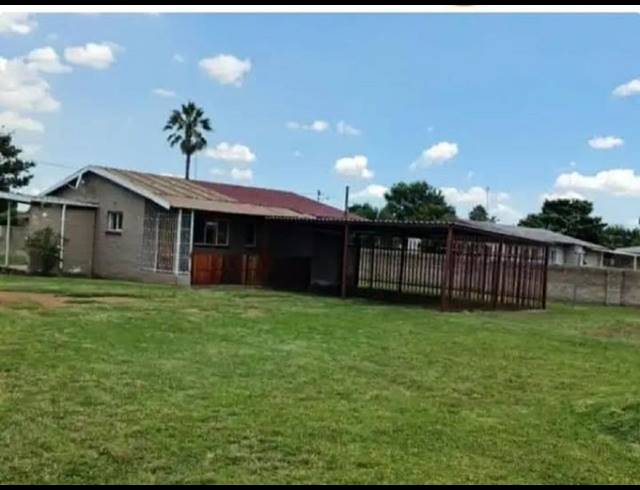 2 BEDROOM HOUSE FOR SALE IN SONLAND PARK